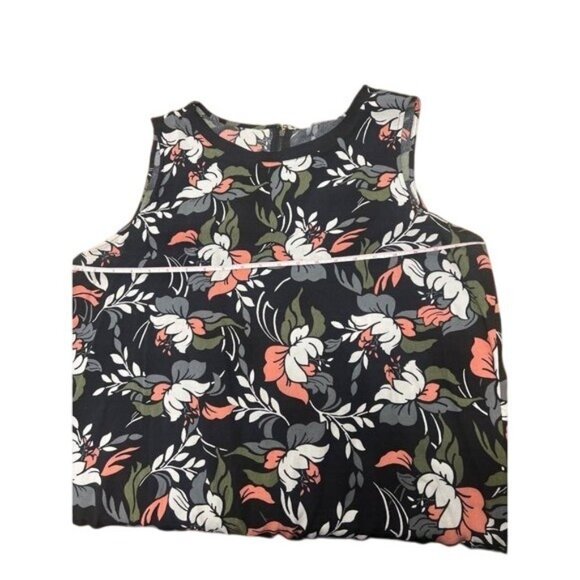 Pre owned ladies blouse by The Loft, size X large - Picture 6 of 7